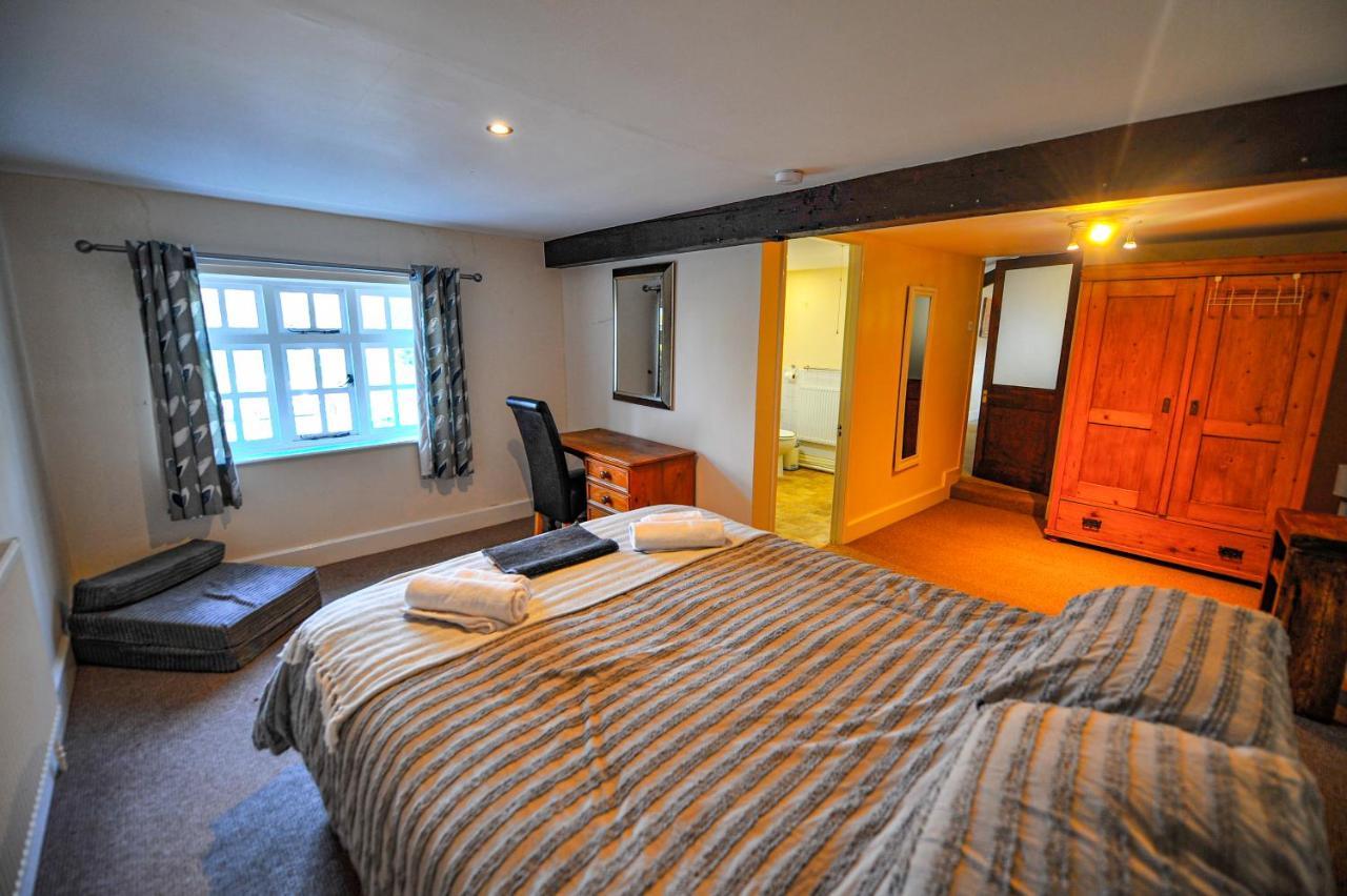 The Coachman Pub, Hartford, Room Only Hartford  Esterno foto